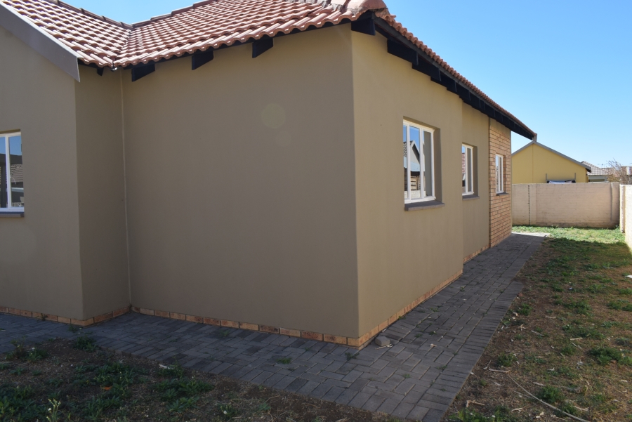 3 Bedroom Property for Sale in Waterkloof North West